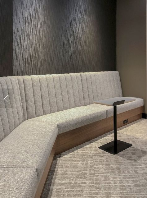 Booth Seating In Basement, Office Couch Ideas, Foyer Seating Ideas, Booth Seating Design, Modern Banquette, Booth Seat, Banquette Seating In Kitchen, Upholstered Banquette, Built In Sofa