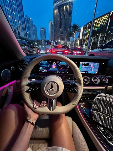 مرسيدس بنز, Dream Cars Mercedes, Manifesting Vision Board, Girly Car, Dream Vision Board, Luxury Lifestyle Dreams, Classy Cars, Future Lifestyle, Pretty Cars