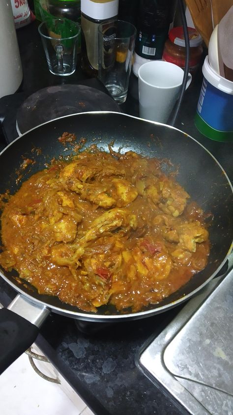 [Homemade]Chicken curry #food #foods Curry Food, Butter Chicken Recipe, Cream Photos, Healthy Homemade Recipes, Homemade Breakfast, Dessert Pictures, Dinner Wedding, Chicken Curry, Gluten Free Cooking