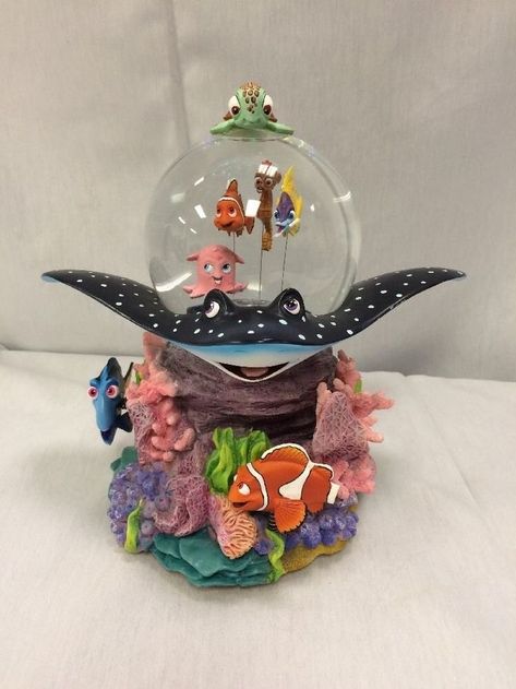 Disney Music Box, Disney Couture Jewelry, Disney Snowglobes, Deco Disney, Disney Ornaments, Disney Home Decor, Research Tools, Disney Decor, Disney Favorites