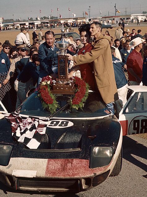 Ford Gt40 1966, Miss Florida, Ken Miles, Shelby Car, Auto Racing Events, Ford Mustang Cobra, Classic Racing Cars, Carroll Shelby, Ford Gt40