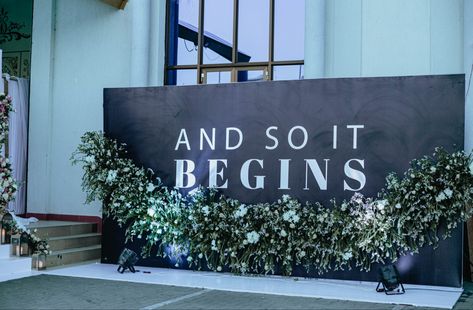 Convo Ideas, Christmas Stage Decorations, Photo Booth Wall, Wedding Entrance Sign, Wedding Reception Entrance, Christmas Stage, Marketing Events, Event Booth, Luxury Wedding Decor