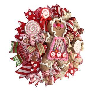 Gingerbread Christmas Wreath, Chocolate Covered Marshmallow, Pink Cake Pops, Candy Balls, Chocolate Covered Marshmallows, Candy Wreath, Handmade Candy, Christmas Sprinkles, Christmas Decorations Wreaths