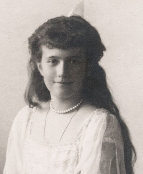 Grand Duchess Anastasia Nikolaevna of Russia, 1914 Maria Romanov, Grand Duchess Anastasia, Anastasia Nikolaevna, Familia Romanov, Tatiana Nikolaevna, Alexei Romanov, Romanov Sisters, Anastasia Romanov, Grand Duchess Olga