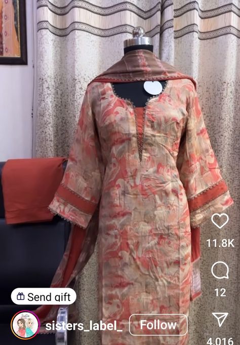 Lase Designs Punjabi Suit, Winter Suit Neck Design, Punjabi Suit Neck Designs Neckline, Lace Designs On Suits, Cotton Suit Designs, Suit Neck Designs, Simple Suit, Simple Dress Casual, Stylish Kurtis Design