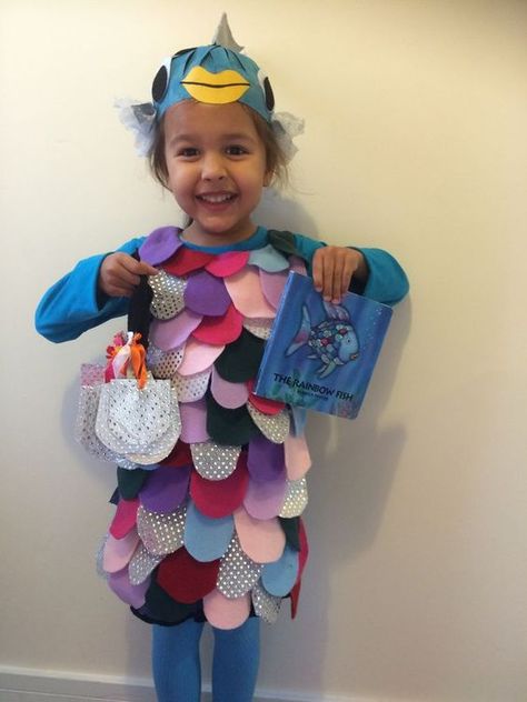 Fish Costume Kids, Rainbow Fish Costume, Rainbow Fish Book, Book Week Costumes, Book Characters Dress Up, Character Dress Up, Fish Costume, Book Costumes, World Book Day Costumes