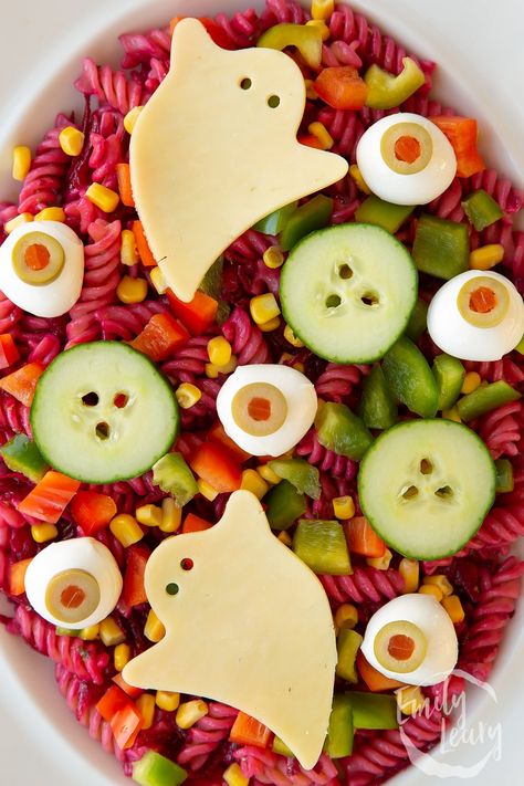 Halloween Salad Halloween Salad Ideas, Spooky Salad, Halloween Pasta Salad, Halloween Salad, Halloween Pasta, Halloween Themed Food, Themed Food, Gluten Free Pasta, Halloween Food