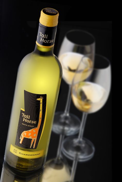 An affordable wine which does not disappoint. South African Wine, Anything Goes, Wine And Dine, Chardonnay, South African, Wine Recipes, White Wine, Liquor, South Africa