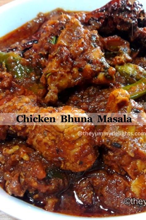 Chicken bhuna masala with step by step photos and a video recipe. Chicken curry cooked in spicy onion-tomato masala. This popular North Indian chicken curry is easy to make at home. Spicy chicken bhuna masala recipe. Bindi Masala Recipe, Chicken Lababdar Recipe, Chicken Indian Recipes, Indonesian Chicken Recipe, Chicken Bhuna Recipe, Bhuna Chicken Recipe, Chicken Recipes Indian, Chicken Bhuna, Chicken Curry Recipes