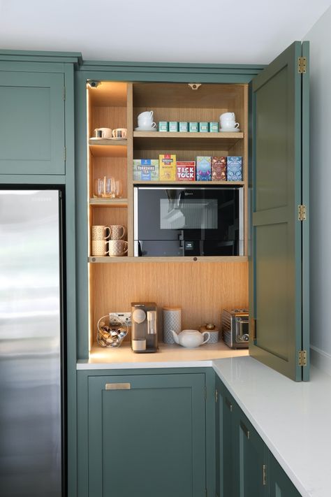 Small Kitchen With Pantry, Breakfast Cupboard, Spice Rack Design, Modern Shaker Kitchen, Larder Cupboard, Larder Unit, Open Plan Kitchen Dining, Shaker Kitchen Cabinets, Kitchen Dresser