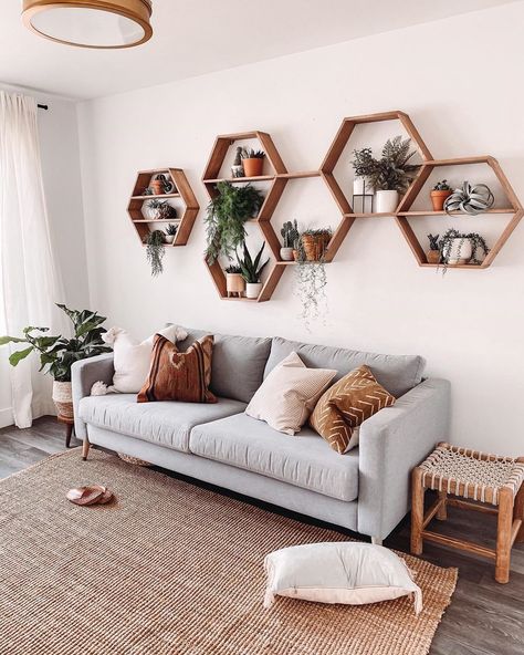 Big Wall Decor, Honeycomb Shelves, Pillows Throw, Budget Home Decorating, Indie Room, Boho Living Room, Living Room Inspo, Low Budget, Home Decor Store