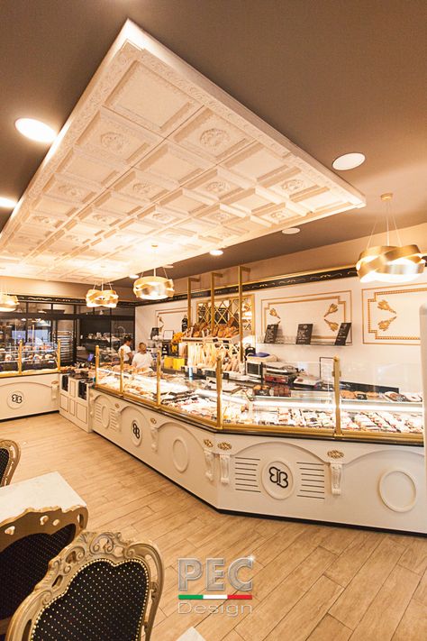 #agencementdemagasins #Boulangerie#patisserie #Interiordesign #bakery #Nice #CotedAzur #France French Patisserie Design, French Bakery Design, Interior Design Bakery, Patisserie Shop, Patisserie Design, Gelato Shop, Bakery Pastry, French Patisserie, French Bakery