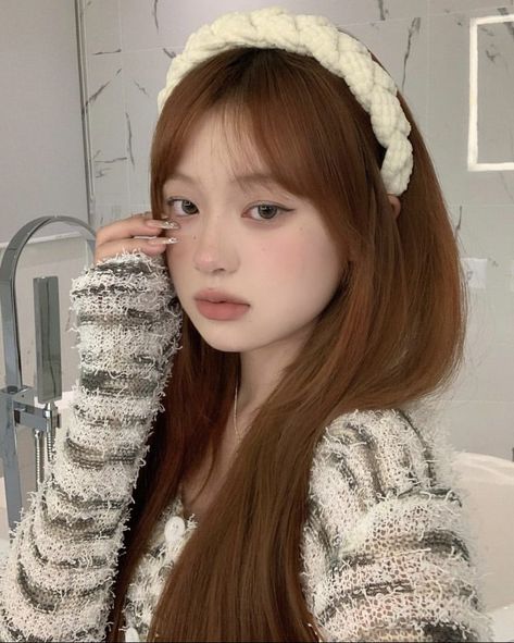 Korean Hair Color, Kpop Hair, Hair Techniques, Pretty Hair Color, Winter Hair Color, Dye My Hair, Hair Inspiration Color, Hair Inspo Color, American Beauty