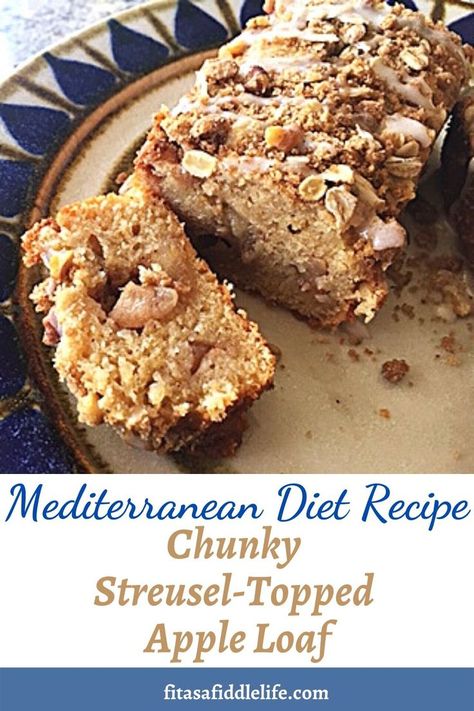 Mediterranean Bread, Whole Grain Oatmeal, Mediterranean Diet Snacks, Apple Muffin, Apple Loaf, Mediterranean Desserts, Easy Mediterranean Recipes, Bread For Breakfast, Mediterranean Diet Breakfast