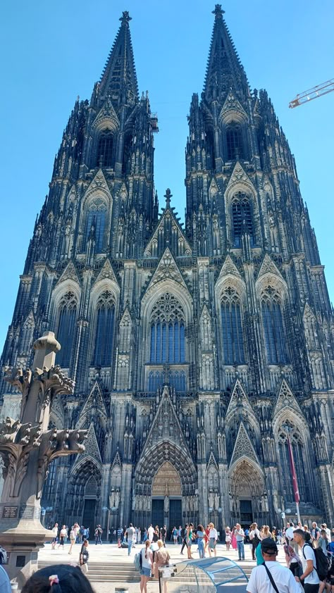 Cologne Cathedral Wallpaper, German Cathedrals, Architecture Prototype, 1920s Tattoo, Koln Cathedral, Cologne Cathedral Germany, Cathedral Aesthetic, Koln Germany, Goth Architecture