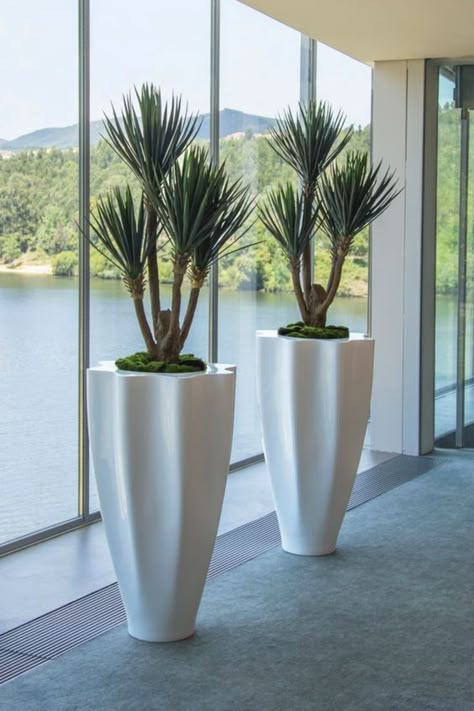 Interior Planters, Extra Large Planters, Plants Interior, Planters Ideas, Planter Project, Corner Plant, Potted Plants Outdoor, Corner Garden, Pot Design