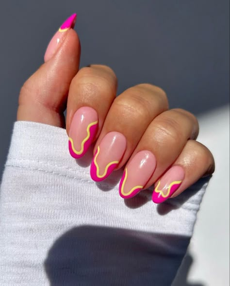 Pink Designs, Unghie Nail Art, September Nails, Hot Pink Nails, Simple Gel Nails, Summery Nails, Cute Gel Nails, Her Nails, Nails 2024