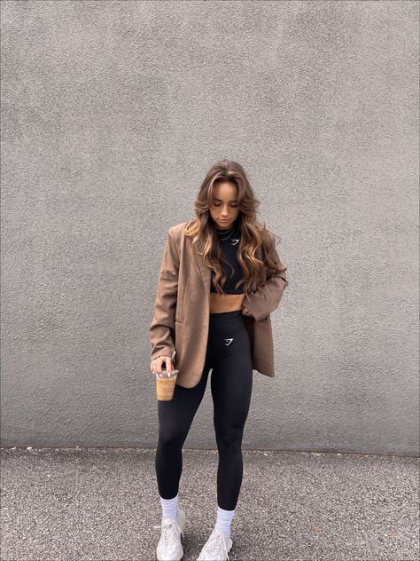 Blazer, activewear, neutral outfit inspo Puma Cilia Outfit, City Athleisure, Athleisure Instagram, Athleisure Inspo, Gymshark Outfit, Fashion Athleisure, Gymshark Workout, Athleisure Outfit, Dream Aesthetic