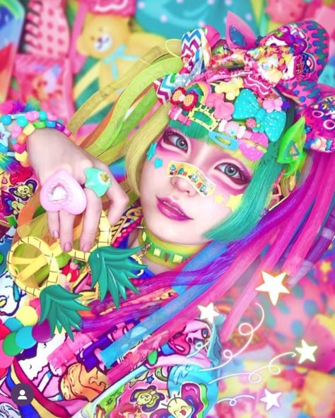 Decora Makeup, Decora Fashion Outfits, Harajuku Decora Kei, Decora Kei Fashion, Decora Outfits, Decora Aesthetic, Harajuku Makeup, Dark Decora, Decora Style