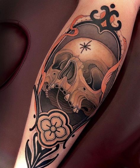 Designer Tattoo Ideas, Traditional Tattoo Black And Grey, Neo Traditional Art, Designer Tattoo, Art Nouveau Tattoo, Tattoo Designer, Neo Tattoo, Inner Bicep Tattoo, Traditional Tattoo Inspiration