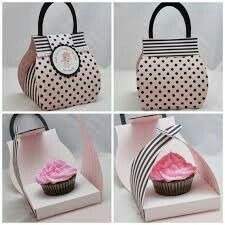 Paper Purse, Cupcake Boxes, Party Purse, Box Patterns, Diy Gift Box, Box Template, Diy Box, Paper Box, Keepsake Boxes