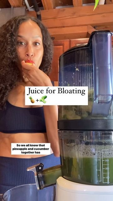 Jen Jones | Plant-Based Queen on Instagram: "One of the best juice combos for bloating has to be pineapple and cucumber! They are both high in water content so this combo helps to flush the body and keep your digestion moving! Adding basil and mint to the juice not only gives it an amazing taste but adds extra benefits to keep you mentally healthy and helps boost your immunity! Juicer is the Nama J2 juicer. Use JENJONES10 link in bio! Glasses used are on my Amazon store front. Link in bio! G Juicing For Bloat, Benefits Of Juicing Facts, Jen Jones Juicing, Pineapple Juice Benefits, Pineapple And Cucumber, Jujube Tea, Cucumber Juice Benefits, Jen Jones, Best Juice