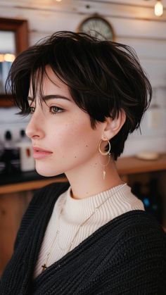 Round Face Female Haircuts, Pixie Short Cut, Short Hairstyle With Undercut For Women, Long Pixie Haircut Straight Hair, Feathered Pixie Cut, Pixie Haircut Thick Wavy Hair, Pixie Haircut Layered, Feathered Short Hair, Pixie Cut For Straight Hair