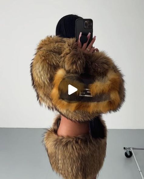 Casey-Jean on Instagram: "FUR ON FURRRR." Fur Photoshoot, Fur Birthday Outfit, Casual Birthday Outfit Winter, Fur Sweater Outfit, Fur Coat Birthday Outfit, Fur Bathing Suit Photoshoot, Fur Jacket Photoshoot, Winter Birthday Outfit, Fur Skirt