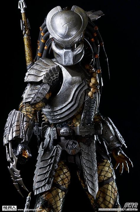 That looks boss Predator Tattoo, Predator Vs Alien, Predator Helmet, Predator Artwork, Predator Yautja, Predator Alien Art, Predator Movie, Aliens Vs Predator, Arte Alien