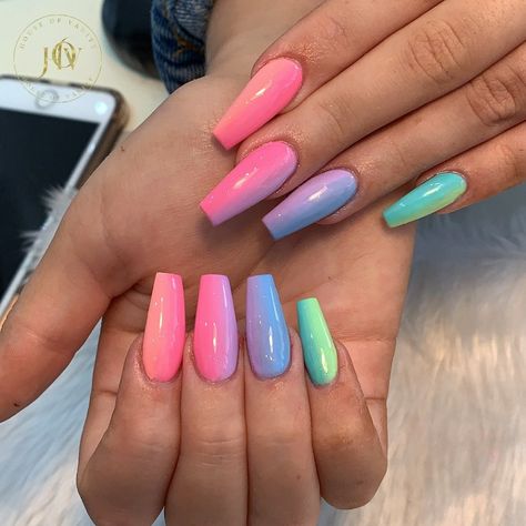 Multi Colour Ombre Nails, Vertical Ombre Nails, Nails Wallpaper, Faded Nails, Pastel Nails Designs, At Home Nails, Ombré Nails, Nails Ombre, Nail Art Designs Summer