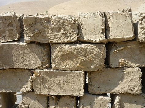 Mud brick construction Brick Images, Team Awesome, Wattle And Daub, Rammed Earth Homes, Yard Sheds, Earth Materials, Team 10, Brick Construction, Wood Pots