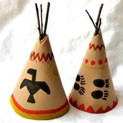 Second Chance To Dream - 15 Kids Thanksgiving Crafts Teepee Craft, American Indian Crafts, Thanksgiving Kids Table, Centerpiece Craft, Lucky Boy, Turkey Art, Children Crafts, Keepsake Crafts, Indian Arts And Crafts