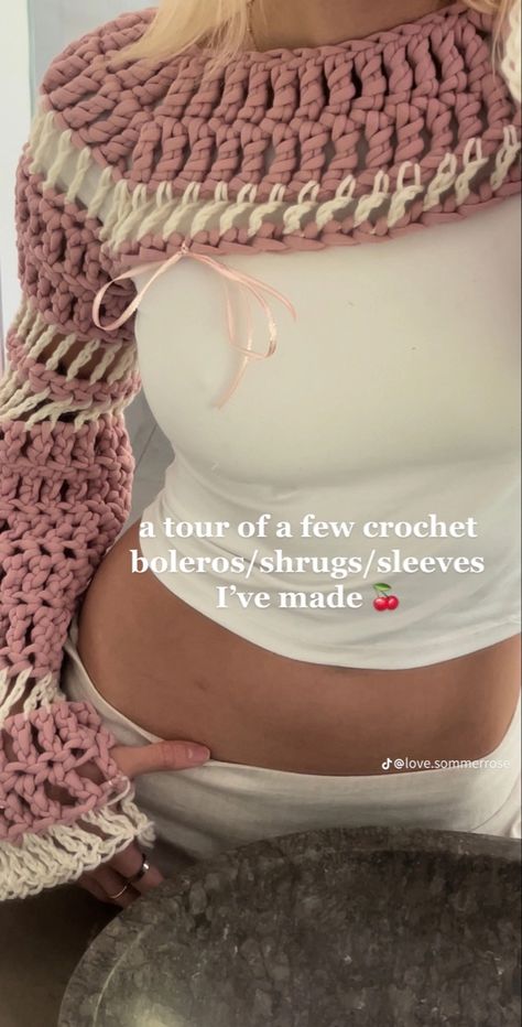 Pink Crochet Bolero, Bolero Jacket Crochet, Pink Crochet Shrug, Diy Bolero, Bolero Crochet, Poisoned Apple, Crochet Bolero Pattern, Knit Bolero, Bolero Pattern