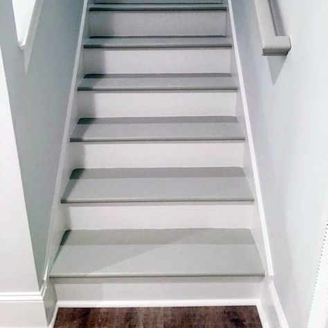 Painted Stairs Ideas, Basement Steps, Gray Stairs, Living Space Ideas, Painted Staircases, Stair Makeover, Home Renovation Ideas, Diy Staircase, Stairs Makeover