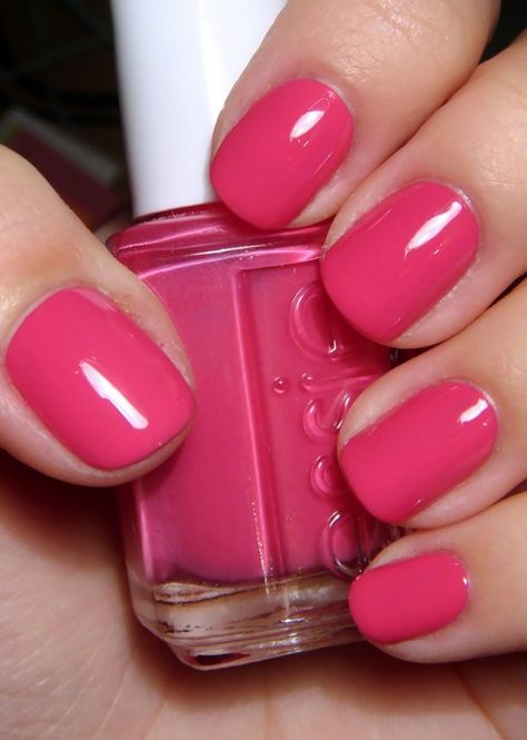 This color really is a fiesta! I could see myself wearing this color for sure. Essie Red Nail Polish, Essie Pink Nail Polish, Essie Nail Polish Colors, Essie Nail Colors, Red Nail Polish, Pink Nail Polish, Essie Nail Polish, Popular Nails, Pink Nail