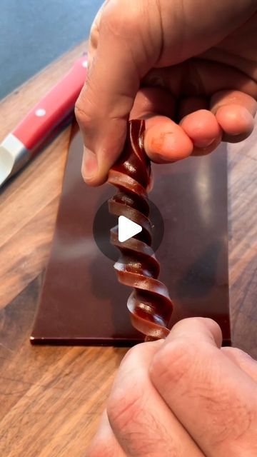 Dessert Presentation, Chocolate Recipe, Pastry Chef, Chocolate Candy, Chocolate Recipes, Alchemy, Birthday Cakes, The Recipe, How To Use