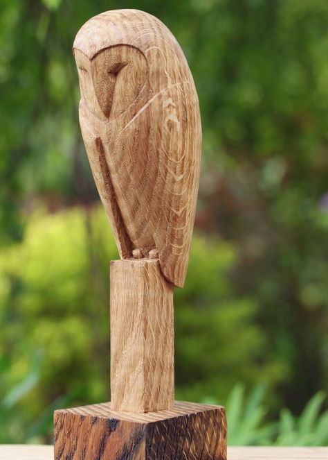 Whittling Patterns, Wood Carving Art Sculpture, Dremel Carving, Simple Wood Carving, Wood Carving For Beginners, Wood Carving Tools Knives, Wood Carving Ideas, Wood Owls, Wooden Owl