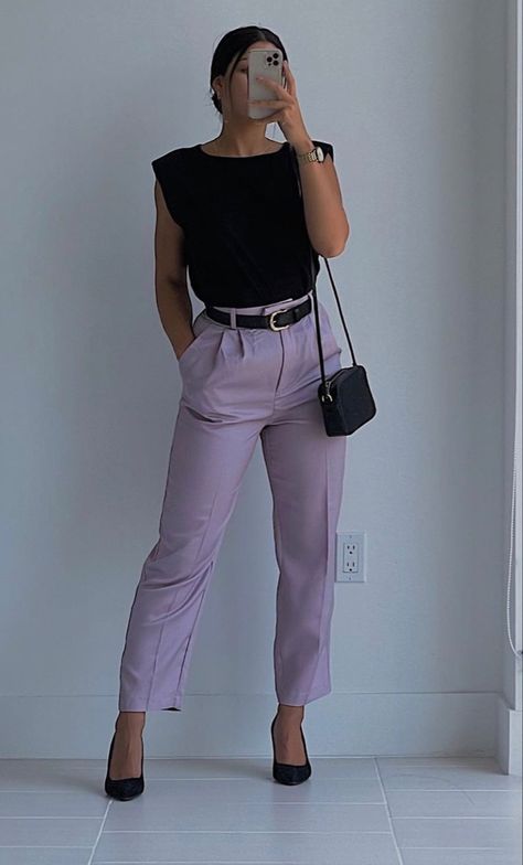 Purple Shirt Outfits, Purple Pants Outfit, Cute Business Casual Outfits, Business Chic Outfits, Rain Love, Lavender Pants, Pants Outfit Work, Career Outfits, Business Outfits Women