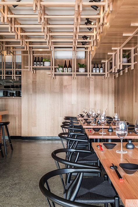 wear this there: y14. | sfgirlbybay Modern Izakaya Interior, Modern Izakaya, Izakaya Interior, High Design Interiors, Japanese Restaurant Interior, Japanese Restaurant Design, Cozy Bar, Design Building, Japanese Furniture