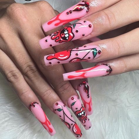 Trapstar Nails, Nails, 10 Things