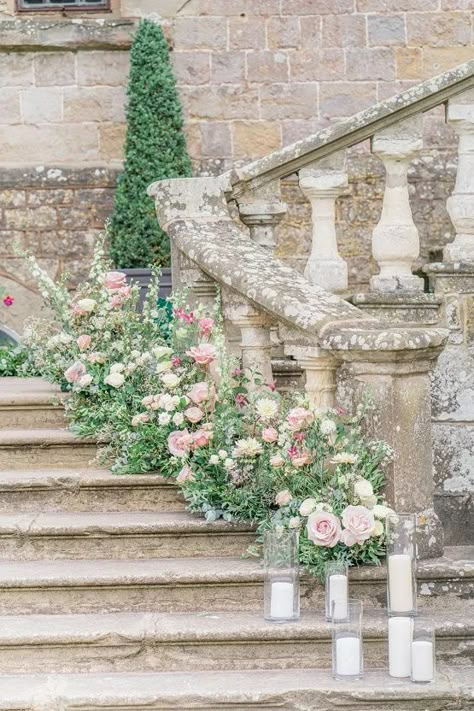 Fairytale Royal English Wedding Inspiration at Clearwater Castle – Sara Cooper Photography – Smitten Weddings 20 English Wedding Inspiration, Princess Castle Wedding, Fairytale Wedding Aisle, Fairytale Castle Wedding, Royalcore Wedding Theme, English Castle Wedding, Castle Wedding Decorations, Fairytale Wedding Flowers, Castle Wedding Theme