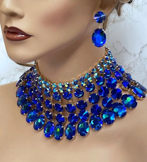 Purple Bridal Jewelry Set, Bridal Shoulder Jewelry Necklace Earrings, Ballroom Jewelry, Unique Wedding Jewelry, Chunky Bib Statement Set - Etsy France Ballroom Jewelry, Blue Wedding Jewelry, Shoulder Jewelry, Royal Blue Wedding, Evening Jewelry, Special Occasion Jewelry, Gold Bridal Jewellery Sets, Bridal Jewelry Set, Crystal Jewelry Sets