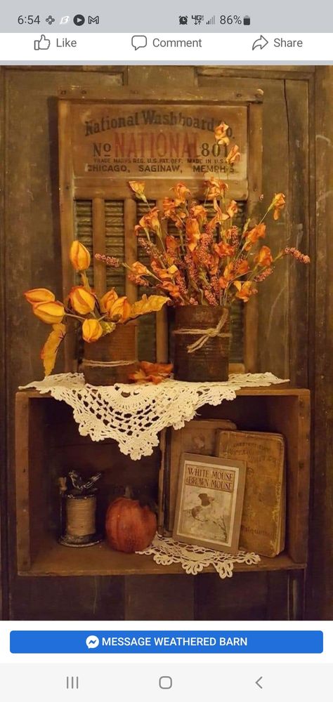 Primitive Fall Decorating, Primitive Fall Decor, Antique Booth Displays, Primitive Living, Primative Decor, Fall Decor Diy Crafts, Fall Vignettes, Booth Decor, Fall Flower Arrangements