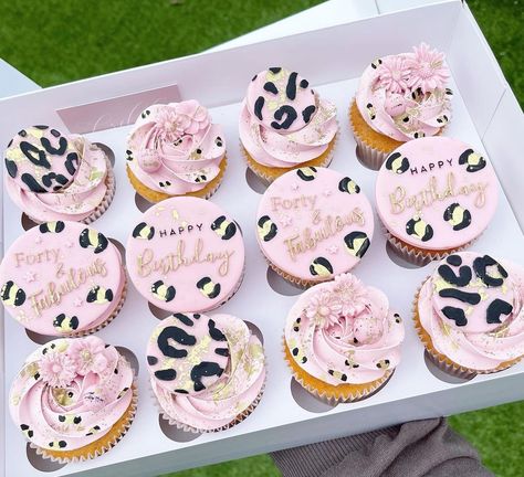 Pink Leopard Birthday Cake, Leopard Print Cupcakes, Animal Print Cupcakes, Bike Decorations, Leopard Party, 40th Birthday Party Decorations, 1st Birthday Party Themes, Pink Cupcakes, 40th Birthday Parties