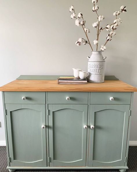 Buffet Cabinet Diy, Buffet Cabinet Makeover, Painted Sideboard Ideas, Painted Buffet Ideas, Dining Room Buffets, Refinished Buffet, Sideboard Makeover, Diy Buffet, Buffet Furniture