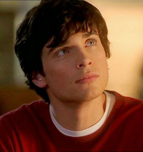 Clark Kent Icon, Clark Kent Smallville, Clark Smallville, Smallville Clark Kent, Johnny Kavanagh, Tom Welling Smallville, Tom Clark, Tom Welling, Clark Kent