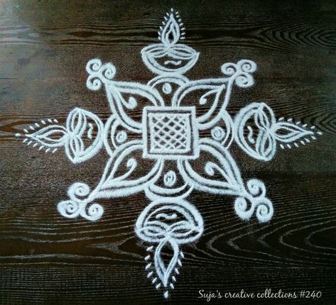 Sanskar Rangoli, Thai Pongal, White Rangoli, Pongal Festival, Easy Rangoli Designs Videos, Very Easy Rangoli Designs, Rangoli Designs Photos, Rangoli Designs Latest, Simple Rangoli Designs Images