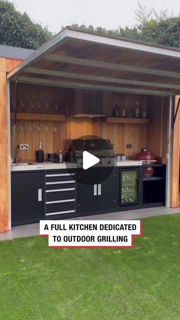 LADbible on Instagram: "Now THIS is a barbecue area 😮👏⁠ ⁠ 🎥: @paulmarkkitchens" Garage Bbq Area, Small Bbq Area Ideas Outdoor, Barbecue Areas Outdoor, Bbq Pod, Bbq Enclosure, Outdoor Kitchen Shed, Bbq Area Ideas Outdoor, Patio Bbq Area, Backyard Bbq Area