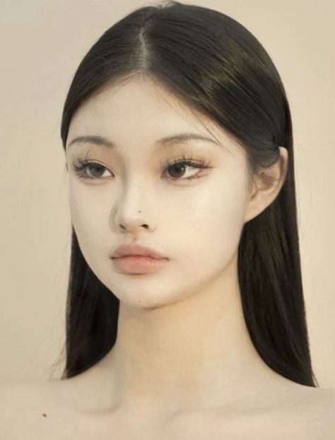 Ulzzang Makeup, Ethereal Makeup, Cute Makeup Looks, Asian Eye Makeup, Makeup Makeover, Asian Makeup, Pretty Makeup, Girls Makeup, Artistry Makeup