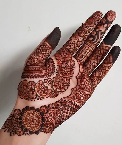 #MehndiDesigns#HennaArt #MehndiLove#HennaDesigns#BridalMehndi #HennaTattoo  #MehndiInspo#HennaMagic #MehndiArtist #TraditionalHenna #MehndiForWeddings#ArabicMehndi#HennaLovers#MehndiVibes#IndianHennaDesigns Mehndi Designs For Eid Front Hand, Simple Mehndi Design For Hands, Long Mehndi Designs Back Hand, Half Hand Mehndi Design Simple, Different Mehndi Designs, Mehndi Full Hand Simple, Mehndi Designs For Front Hand Easy, Mehendi Designs For Hands Pakistani, Fill Hand Mehndi Designs